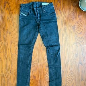 Diesel skinny jeans 26x30